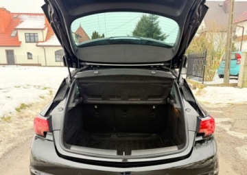 Opel Astra K Hatchback 5d 1.4 Turbo 125KM 2016 Opel Astra Opel Astra 1.4 Turbo StartStop 120 Jahre 1.4 Benzyna 125KM, zdjęcie 30