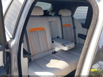 Rolls-Royce 2021 Rolls-Royce Cullinan 2021 6.7l 6.7 Benzyna 563KM, zdjęcie 8
