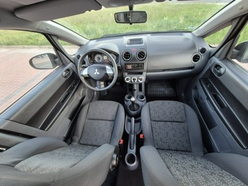 Mitsubishi Colt VI Hatchback 1.1 i 12 V CZ3 75KM 2010 Mitsubishi Colt 1.1i Oryginał Bezwypadkowy klima, zdjęcie 4