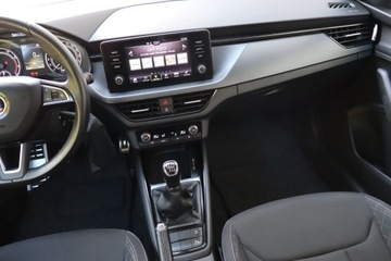 Skoda Kamiq Crossover 1.0 TSI 115KM 2019 Skoda Kamiq 1.0 TSI, Salon Polska, Serwis ASO, zdjęcie 7