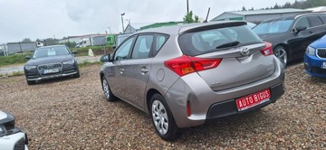 Toyota Auris II Hatchback 5d Dual VVT-i 100 99KM 2014 Toyota Auris climatronic ledy, zdjęcie 9
