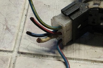 SPÍNACÍ SKŘÍŇKA MITSUBISHI COLT VI (Z3_A Z2_A) 4408A040 1.5L DIESEL 70KW 2005