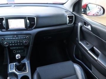 Kia Sportage III SUV Facelifting 2.0 CRDi 136KM 2016 Kia Sportage 2.0 CRDi, Salon Polska, Serwis ASO, zdjęcie 7