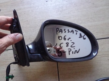 PASSAT B6 06R. PRAVÉ ZRCÁTKO LC8Z 9-PIN
