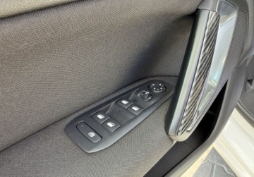 Peugeot 2021 Peugeot 308 Auto jak nowe gwarancja3dnavialu18ledfak vat 1.2 Benzyna, zdjęcie 14