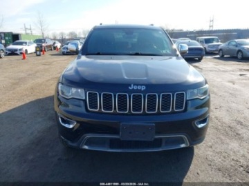 Jeep Grand Cherokee IV 2018 Jeep Grand Cherokee 2018 JEEP GRAND CHEROKEE LIMITED 4X4 3.6 Benzyna 293KM, zdjęcie 10