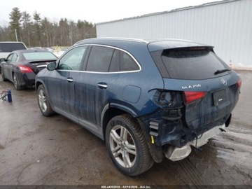 Mercedes GLA II 2021 Mercedes-Benz GLA 2021 MERCEDES-BENZ GLA 250 4MATIC 2.0 Benzyna 221KM, zdjęcie 13