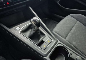 Volkswagen Golf VIII Variant 1.5 TSI 150KM 2021 Volkswagen Golf 1.5 Benzyna 130KM, zdjęcie 14