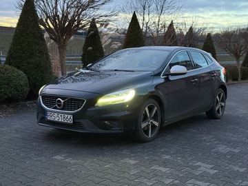 Volvo V40 II Hatchback Facelifting 2.0 D2 120KM 2017 VOLVO V40 R-DESING! Stan idealny!