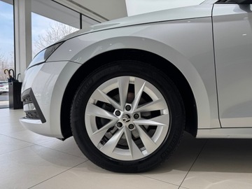 Skoda Octavia IV Liftback 2.0 TDI 115KM 2021 Skoda Octavia Ambition / LED / CarPlay/Android Aut, zdjęcie 16