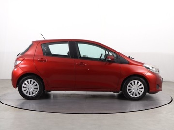 Toyota Yaris III Hatchback 5d 1.0 VVT-i 69KM 2011 Toyota Yaris 1.0 VVT-i, Salon Polska, Serwis ASO, zdjęcie 5