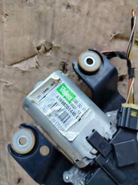 MOTOR MECHANIZMUS STĚRAČE ZADNÍ MERCEDES W169 W245 1698201440
