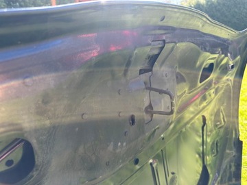 Капот и крышка двигателя Peugeot 508.