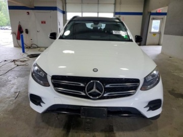 Mercedes GLC C253 2016 Mercedes-Benz GLC 300 4matic 2016 2.0 Benzyna 241KM, zdjęcie 5