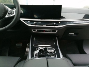 BMW X5 G05 SUV Facelifting 3.0 40d 352KM 2026 BMW X5 xDrive40d Sport Suv 3.0 (352KM) 2026, zdjęcie 11