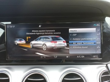 Mercedes Klasa E W213 Kombi 2.0 220d 194KM 2019 Mercedes E 300 EQ, Hybryda Plug-in, 23% VAT, zdjęcie 29