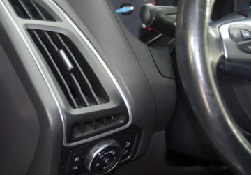 Ford Focus III Kombi 1.0 EcoBoost 100KM 2012 Ford Focus Benzyna 101 KM - Zarejestrowany - Kombi - Klimatyzacja - Benzyna, zdjęcie 8