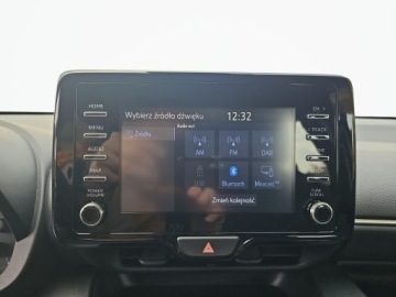 Toyota Yaris IV Hatchback 1.5 Hybrid Dynamic Force 116KM 2021 Toyota Yaris 1.5 HEV 116KM 1WŁ SalonPL VAT23 Grupa, zdjęcie 24