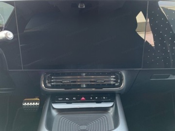 Mercedes CLA C118/X118 2025 MERCEDES-BENZ CLA 200 AMG Line Sedan 1.5 (163KM) 2025, zdjęcie 11