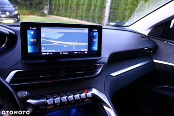 Peugeot 5008 II Crossover Facelifting 1.5 BlueHDi 130KM 2021 Peugeot 5008 Peugeot 5008 1.5 BlueHDI Allure SampS 1.5 Diesel 130KM, zdjęcie 26