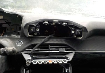 Peugeot 2008 II SUV 1.2 PureTech 130KM 2023 Peugeot 2008 Okazja 1.2 Benzyna 130KM, zdjęcie 23