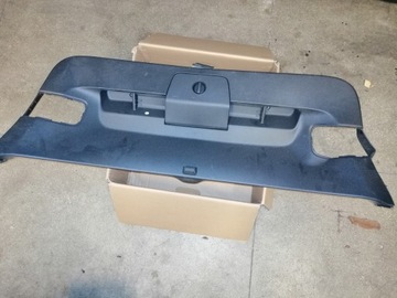 OSŁONA KLAPY TYŁ 5G6867605E VW GOLF VII