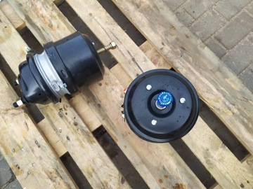 SIŁOWNIK HAMULCOWY 20/24 skok: 64mm/64mm M16x1,5mm