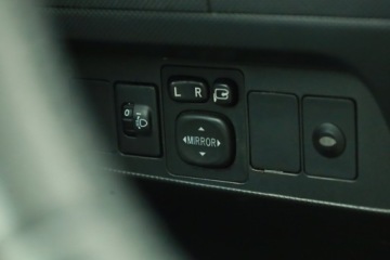 Toyota Auris I Hatchback 1.6 Valvematic 132KM 2010 Toyota Auris 1.6 Valvematic, Salon Polska, Skóra, zdjęcie 13