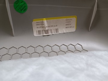 Панель крышки багажника Chrysler Pacifica 2016 -