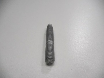 Шпилька коллектора Opel Movano B OE 95518288