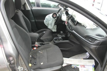 Fiat Tipo II Station Wagon 1.6 MultiJet 120KM 2020 Fiat Tipo ROK 2020 POJ 1598 120 KM, zdjęcie 6