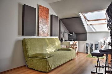 Треугольная басовая ловушка Premium Rose 1M