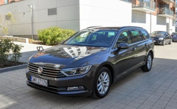 Volkswagen Passat B8 Variant 2.0 TDI 190KM 2015 Volkswagen Passat 2,0TDI (190KM) DSG Bezwypadkowy 2.0 Diesel 190KM