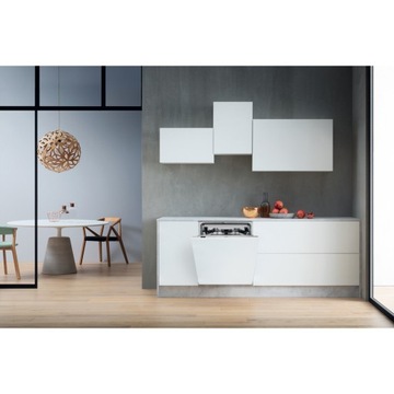 Встраиваемый комплект Whirlpool из 4 предметов Черный