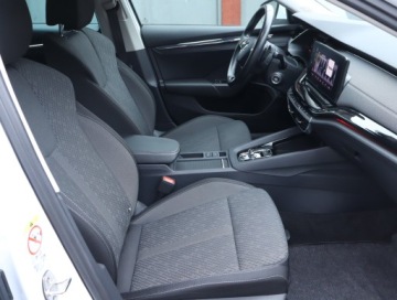 Skoda Octavia IV 2021 Skoda Octavia 1.4 TSI iV, Salon Polska, zdjęcie 8