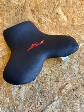 Сиденье водителя, переднее сиденье переднее Yamaha R1 RN12 2004, 04-06