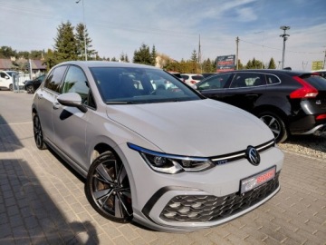 Volkswagen Golf VIII 2022 Volkswagen Golf Plug IN Full LED Navi Kamera Sensor Elektryka PDC Alu 1.4, zdjęcie 2