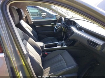 Audi Q8 2024 Audi Q8 E-Tron, 2024r., 4x4, Elektryczny 355KM, zdjęcie 8