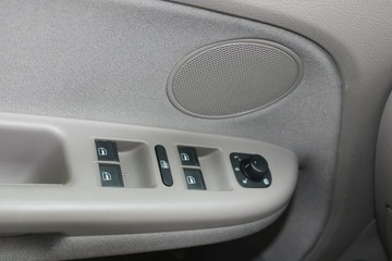 Volkswagen Golf VI Hatchback 5d 1.4 TSI 122KM 2009 Volkswagen Golf Plus Golf V Plus, zdjęcie 20