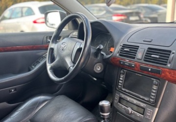 Toyota Avensis II Kombi 2.0 D-4D 126KM 2006 Toyota Avensis GWARANCJA 2.0 Diesel 126KM, zdjęcie 9