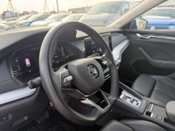 Skoda Octavia IV Kombi 2.0 TDI 150KM 2022 Skoda Octavia 2.0TDI150KM SkoraiDSGHAK VirtCockpit NisPrzebieg Keyless Kam, zdjęcie 9
