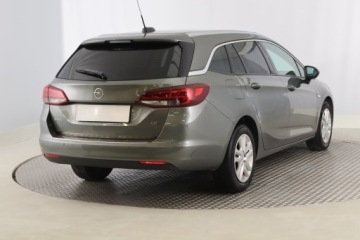 Opel Astra K Sports Tourer 1.6 CDTI 110KM 2017 Opel Astra 1.6 CDTI, Salon Polska, Serwis ASO, zdjęcie 4