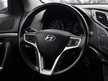 Hyundai i40 Sedan 2.0 GDI 178KM 2013 Hyundai i40 2.0 GDI, Salon Polska, 1. Właściciel, zdjęcie 19