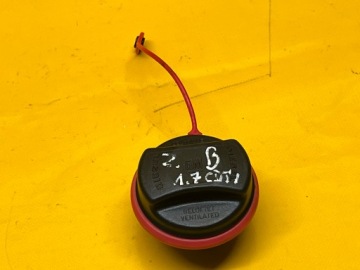 KOREK WLEWU PALIWA OPEL ZAFIRA B 1,7CDTI 13140958