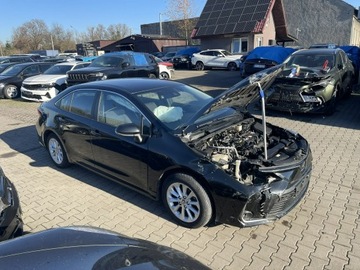 Toyota Corolla XII Sedan Facelifting 1.5 VVT-i 125KM 2023 Toyota Corolla Klimatronik Kamera Tempomat aktywny, zdjęcie 4