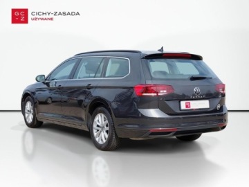 Volkswagen Passat B8 Variant Facelifting 1.5 TSI EVO 150KM 2021 Volkswagen Passat Variant 1.5TSI 150KM Business DSG SalonPL SerwisASO Acc, zdjęcie 2
