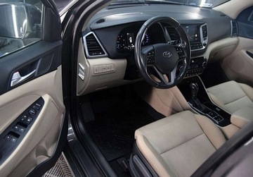 Hyundai Tucson III SUV 1.7 CRDi 141KM 2017 Hyundai Tucson Polski salon_Pierwszy wlasciciel_Podgrzewane fotele_ALU19_N, zdjęcie 12
