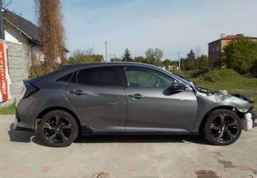 Honda Civic X Hatchback 5d 1.5 VTEC Turbo 182KM 2017 Honda Civic Okazja 1.5 Benzyna 182KM, zdjęcie 13