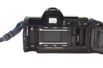 MINOLTA 7000 AF – бронированный аналог для любых погодных условий