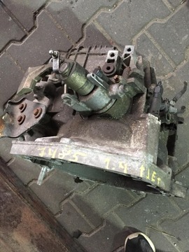 FIAT SKRZYNIA BIEGÓW 1.4 DIESEL 55192042